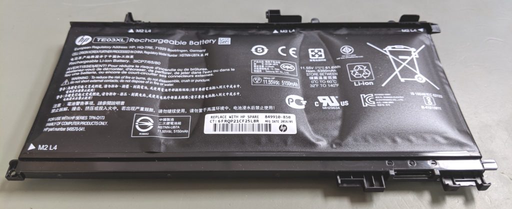 What Is Laptop Battery Swelling ? - How To Handle Swollen Laptop Batteries